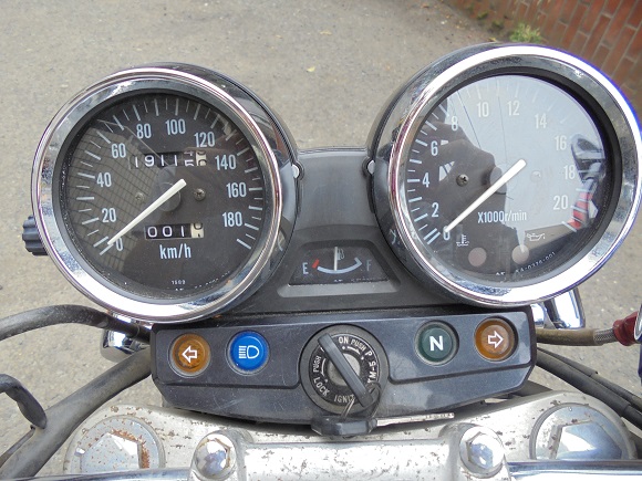 カワサキ バリオス250 1型 燃料計付きモデル! 綺麗! 東京発～ (126cc 