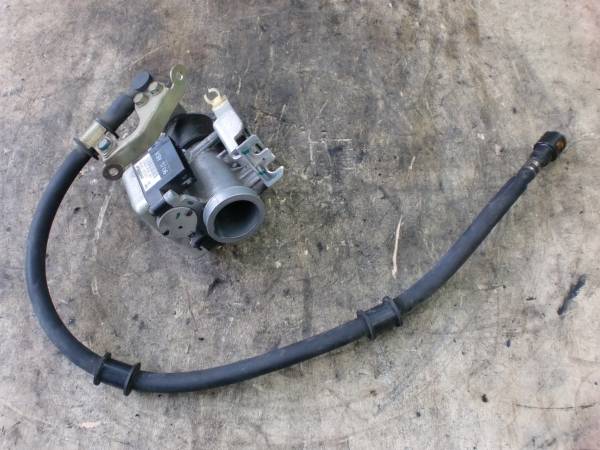 フォルツァZ MF08 スロットルボディ 実働外し 動作確認済み