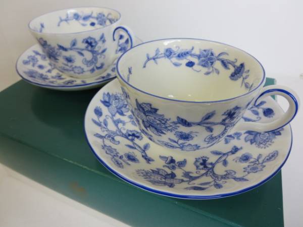 ◆MINTON ミントン ハードウィック ティーカップ＆ソーサー ペア