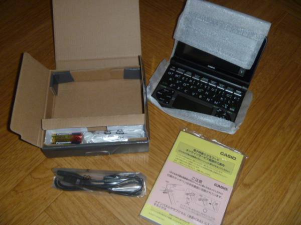 未使用　 CASIO　電子辞書　ＸＤ－Ｎ３８００ＢＫ　