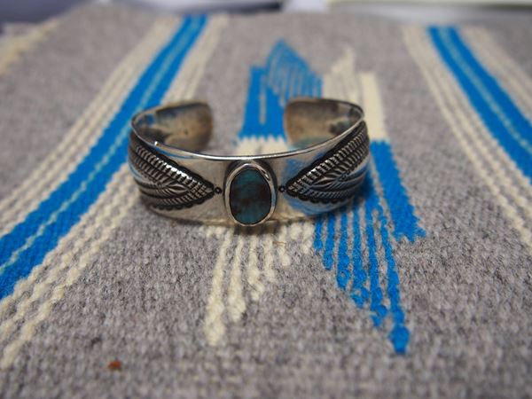 Perry・Shorty ペリーショーティ ナバホ NAVAJO バングル (シルバー