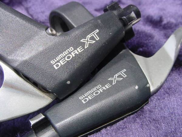 □SHIMANO Deore XT BL-M739 Vブレーキレバーセット(ブレーキレバー