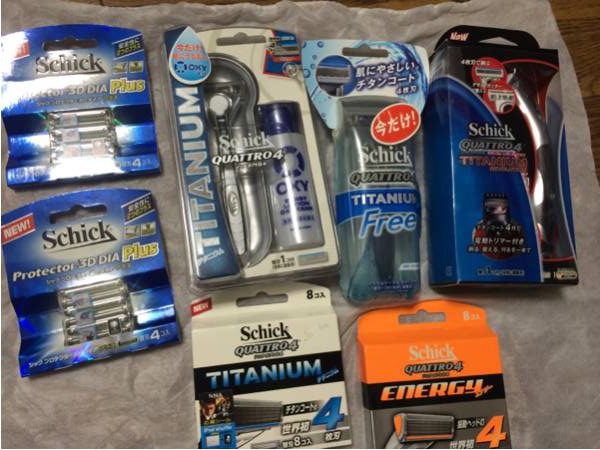 新品カミソリ Schick クアトロ他 替刃_1