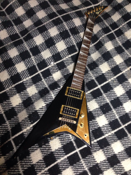 【一応ジャンク】Charvel シャーベル Randy V CHARVEL シャーベル ランディV ・ショートスケール ジャンク