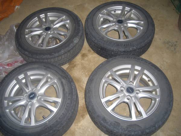 フィットに、175/65/14 4本