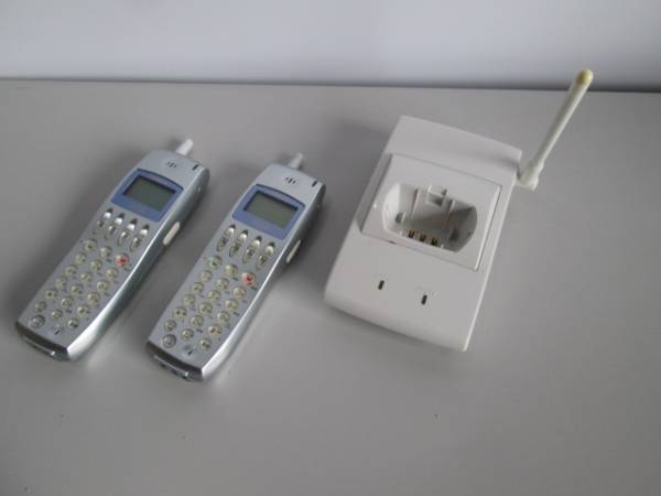 HITACHI ET-8SJ-TELDCL 2台 充電器1台 ■動作未確認 中古品 特価