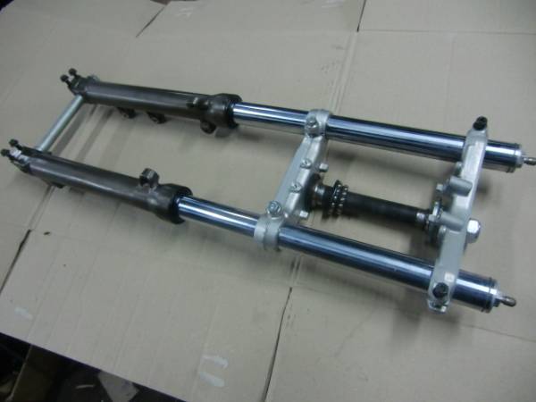 即決！！ホンダ　ＶＦＲ400Ｒ　Ｆ.フォークセット　　　　Ｊ673