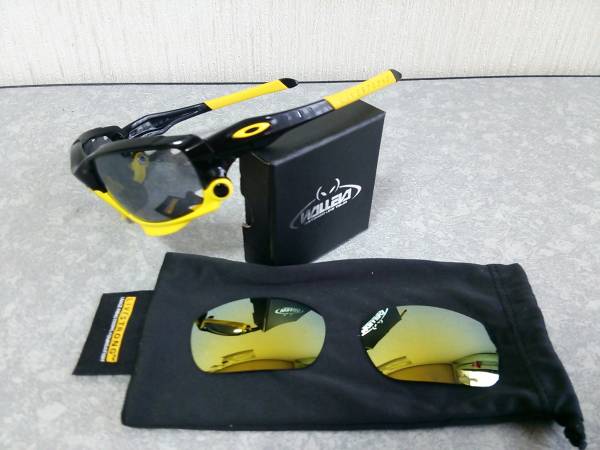【USED】OAKLEY JAWBONE LIVESTRONG　阪神タイガース色？