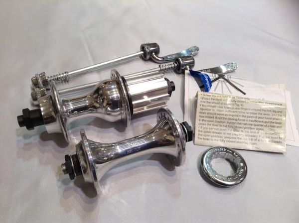 カンパニョーロ ベローチェ VELOCE 32H 前後ハブ 新品 9,10s(ハブ 