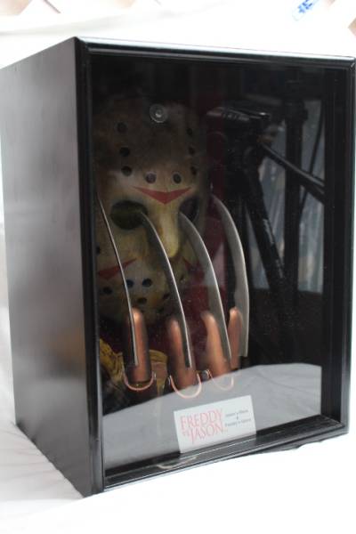 b0202】【中古】フレディVSジェイソン マスク爪 レプリカ(小道具