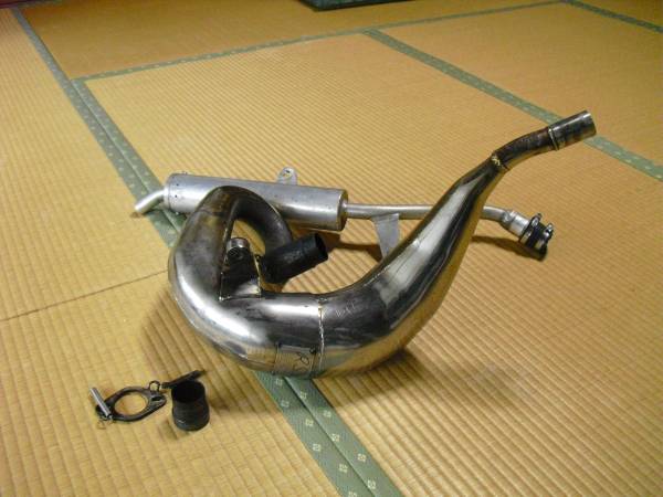 TS200R RSVチャンバー・サイレンサー ジャンク品(マフラー本体（社外