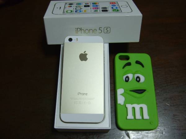 中古美品！☆docomo ドコモ iPhone5S 16GBゴールド_2