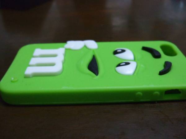 中古美品！☆docomo ドコモ iPhone5S 16GBゴールド_3