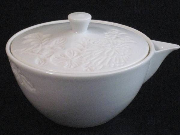 出石焼 永澤永山作 菊花刻白磁 煎茶器 【公式通販】