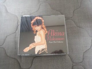 激レア！　中森明菜　「スーパー・ベスト・セレクション」　完売