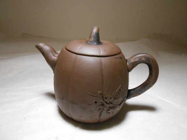 清時代 陳孟侯銘 蓮花形茶壺 宜興紫砂 常滑 朱泥急須 煎茶道具 古茶道具 清時代 陳孟侯銘 蓮花形茶壺 宜興紫砂 常滑 朱泥急須 ≪早苗17
