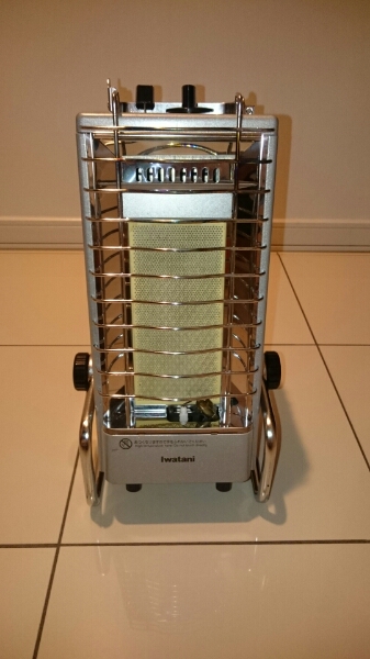 ★イワタニ産業 カセット暖 CB-7N 中古美品 廃盤商品 レア★