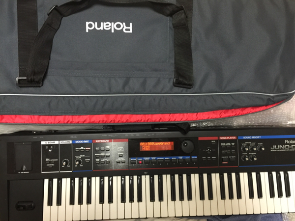 Roland JUNO-di ケース付き ※アダプター欠品