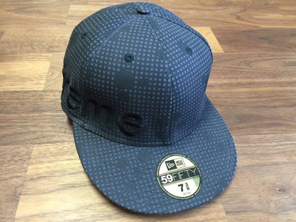 【超美品!!】 Supreme AW のSide Logo New Era!