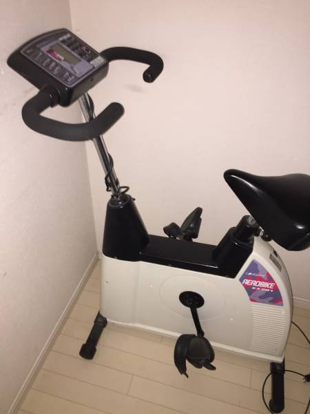 エアロバイク 中古 コンビ EZ201 COMBI 自転車 トレーニング 