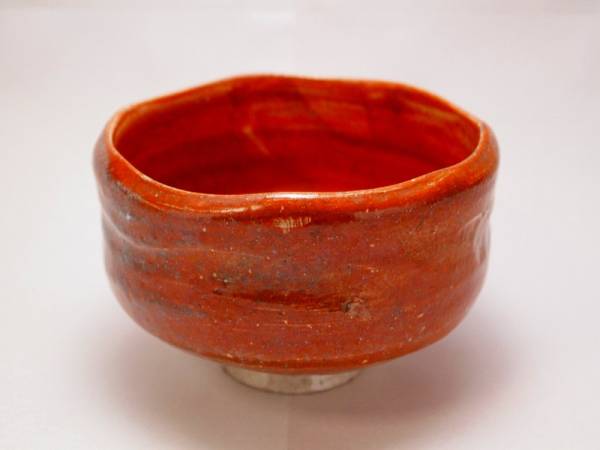 r509301 赤楽茶碗 楽印有り 茶道具 抹茶碗 茶碗 楽焼 手びねりd