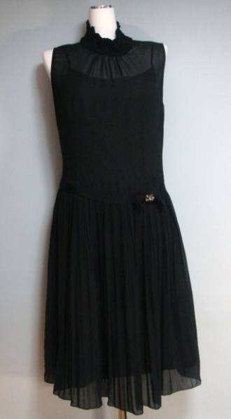 新品★コムサイズム　黒ハイネック＆プリーツワンピースM