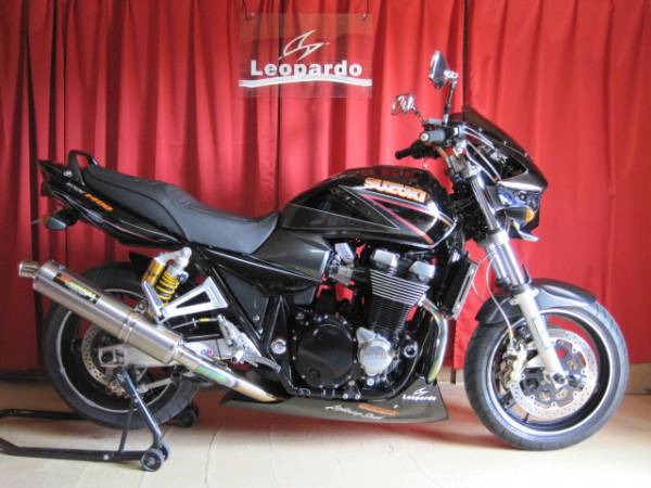 ＧＳＸ１４００　　アンダーカウル