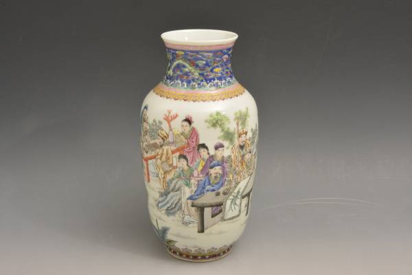 T06777　大清光緒年製　手彩品人物文花瓶 送料無料