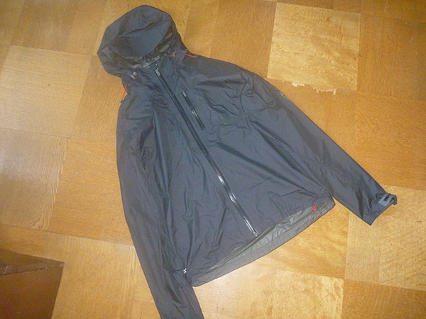 SALOMON ゴアテックスパーカ　GORE-TEX PacliteShell