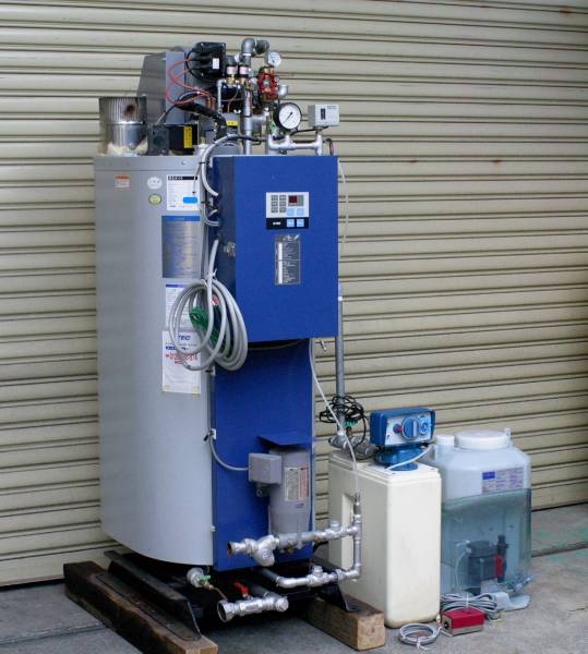 日本サーモエナー 重油焚き蒸気ボイラー300Kg/H 日本サーモエナー 重油焚き蒸気ボイラー300Kg/H 【公式通販】