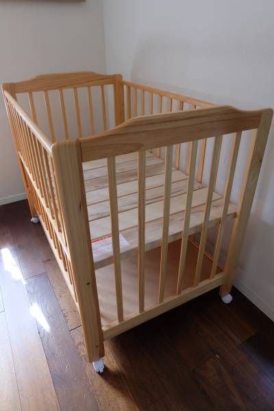 ≪カトージ≫ベビーベッド　すのこ　収納あり