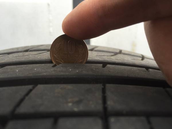 245/40R19　98W エルグランドE51 4WD_3