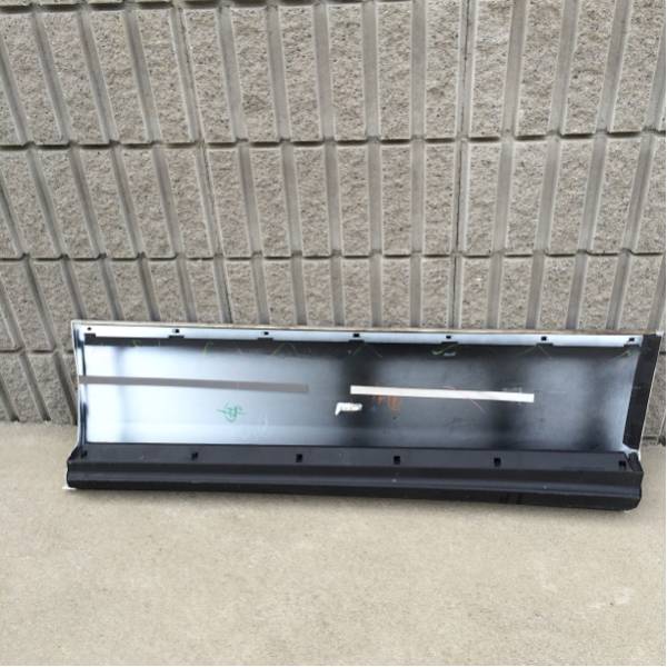 【美品】20系アルファード 左フロントマッドガード_2