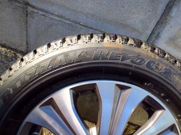 [中古] Revo GZ 185 / 65 R15 ホンダ フリード 純正アルミ付