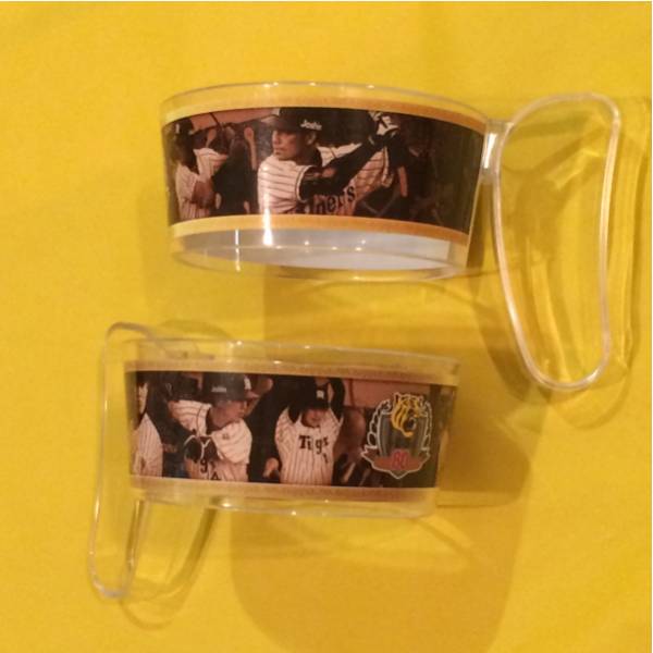 非売品 阪神タイガース カップホルダー 80周年