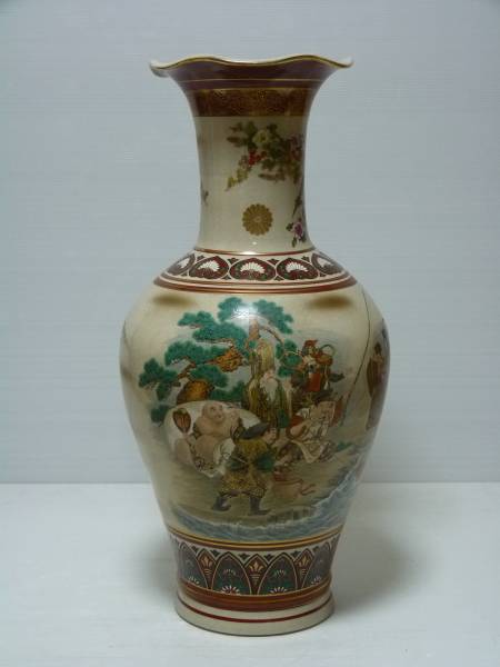 ★「九谷焼・九谷陶製　七福神の図　飾壺／大花瓶　」７６ｃｍ」