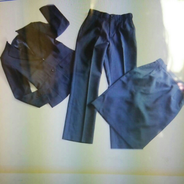 新品７号 ブラック 三点セット スーツ レディース