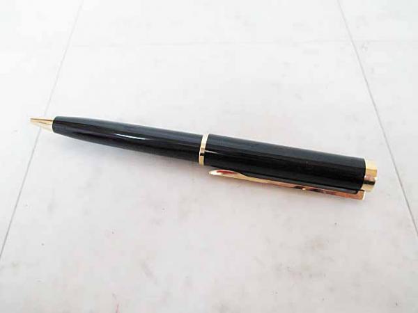 100 ％品質保証 グッチ GUCCI ロゴ刻印ボールペン ブラック ゴールド