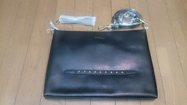 ラシット　セカンドバッグ(ショルダー付き)　レザー