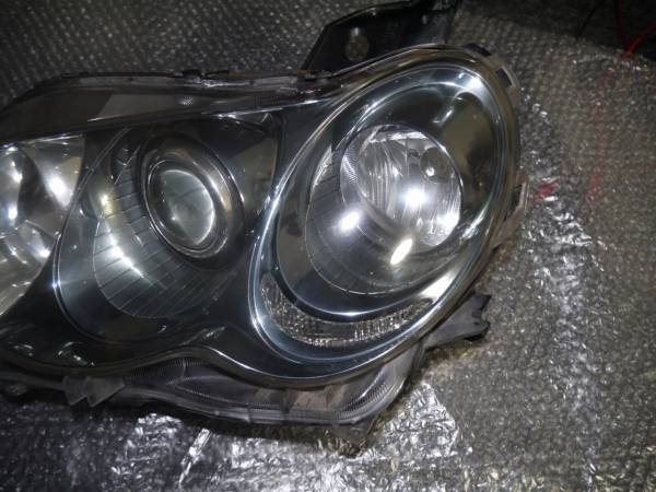 マークX GRX120 純正 左 ヘッドライト HID 助手席側