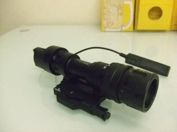 noth surefire ジャンクシュアファイヤーXH30 SureFire XH30