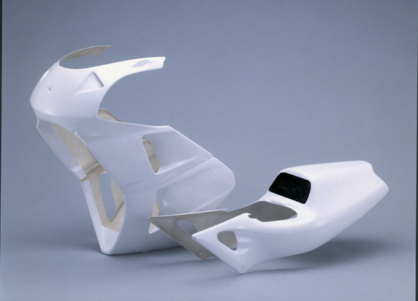 ★NEW！★ RVF400 フロントカウル&シングルシート レース 白ゲル