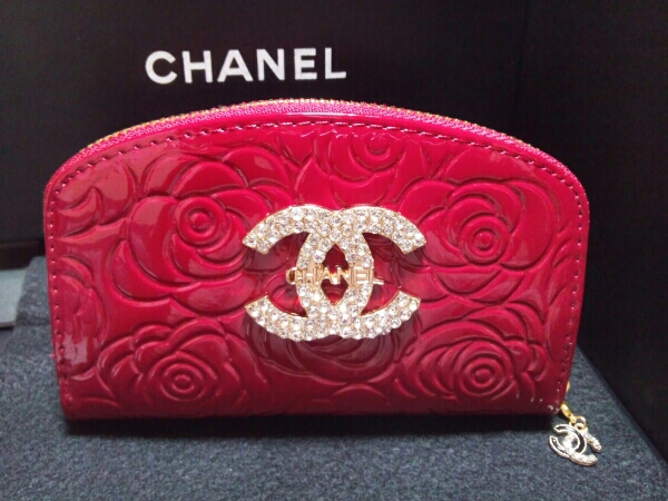 新品 シャネル ノベルティ エナメル 財布