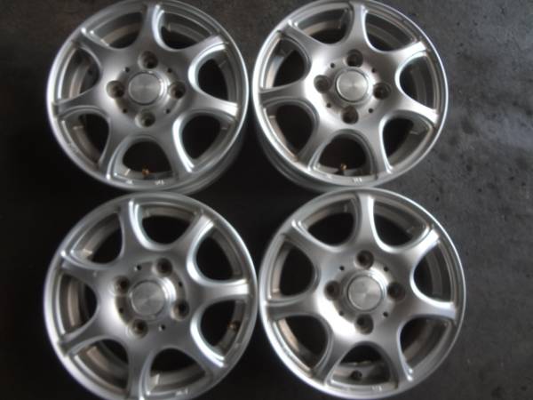 12ｘ4J、4穴、ピッチ100、オフセット+43　離島以外送料無料