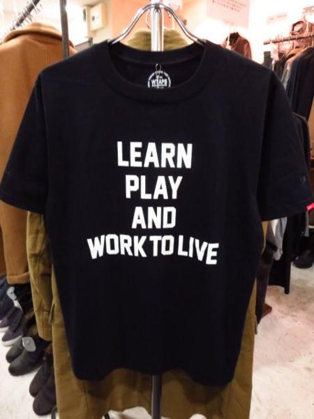 WTAPS ダブルタップス LEARN PLAY AND WORKTOLIVE Tシャツ 新品