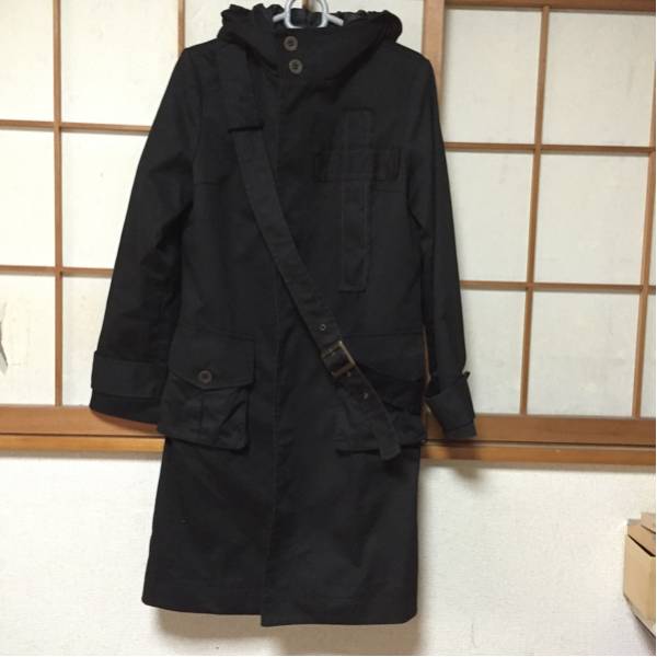 送料込!美品PEACE NOW フード付きブラックコート サイズM