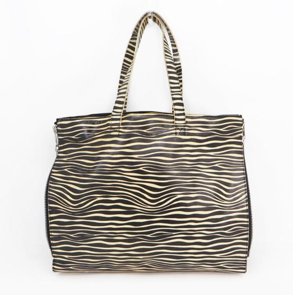 b.●【ヨウジヤマモト プールオム】13AW ゼブラ柄 トートバッグ