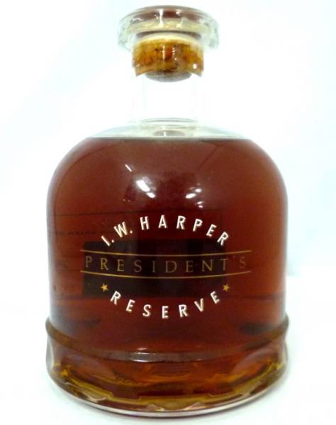 大物釣りさん専用　I.W. Harper Presidents Reserve 1円～I.W. HARPER PRESIDENT'S RESERVE 1本 未開栓品 1KIA-033N T807 1