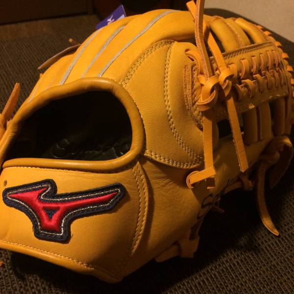 Mizuno(ミズノ) 新品グローブ タグ付き！！期間限定！