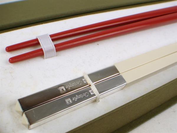 10%OFF クリストフル 箸 赤 白 ペア 2膳セット 箱付 未使用品 Christofle
